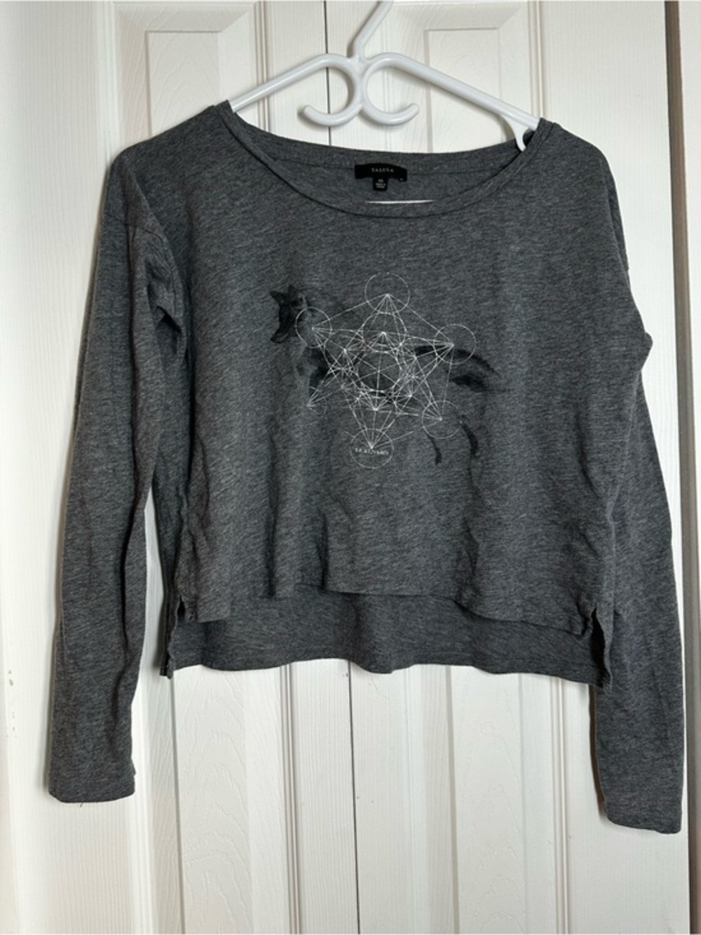 Talula Charcoal Gray Graphic Long-Sleeve Crop Top #59